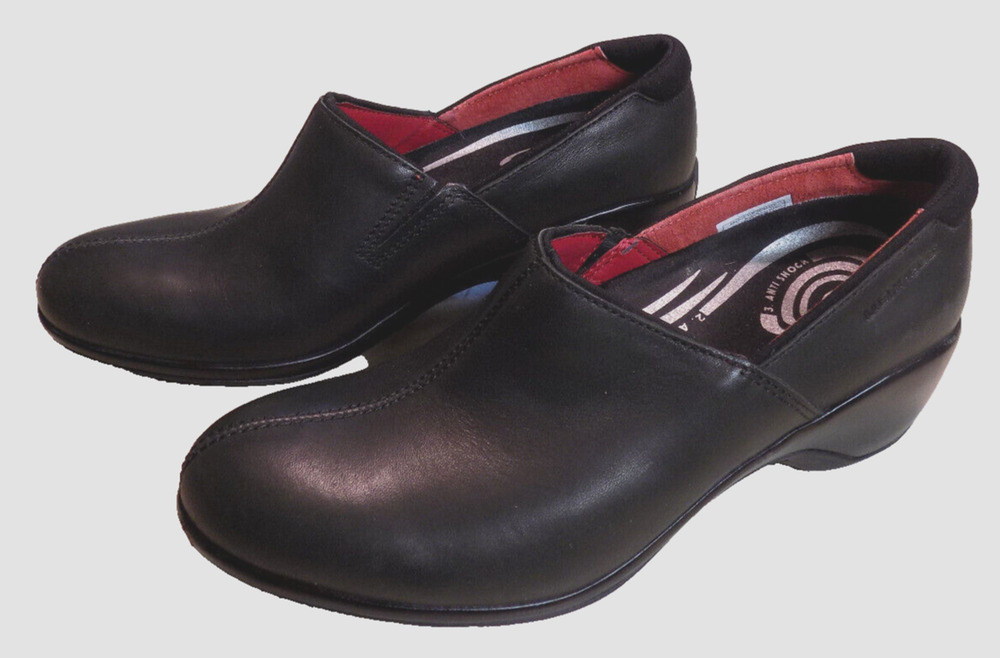 Merrell Angelic Black Leather Anti Shock Sz 6 Clogs 2" wedge heels Loafers EUC